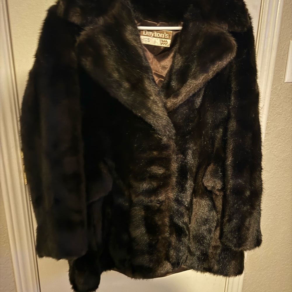 Black Teddy Jacket with Plush Texture and Classic Style